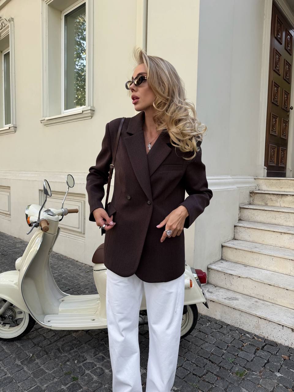 Elegantiškas ir universalus švarkas „Melanija“