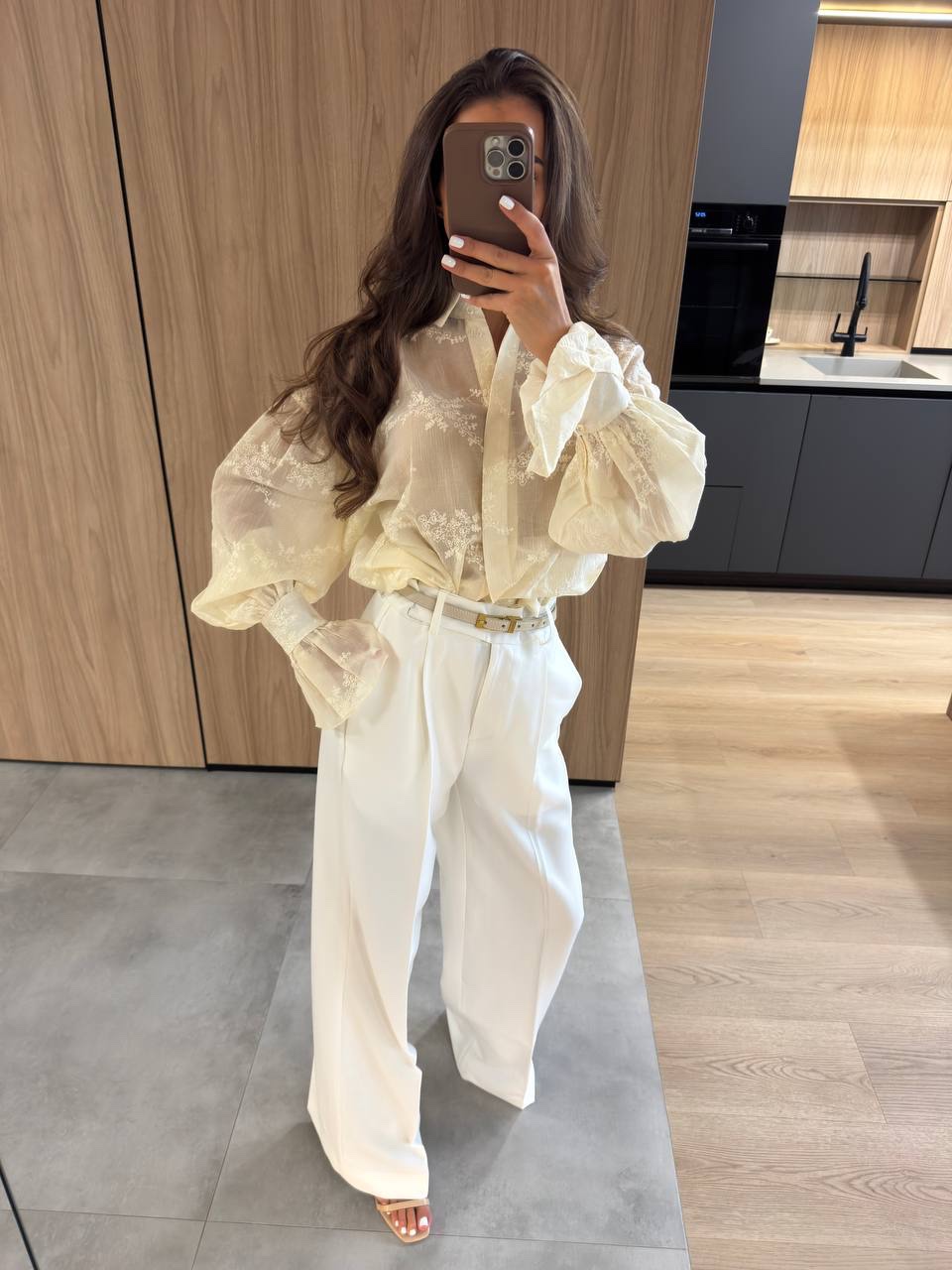 Romantiški ir elegantiški tencel marškiniai