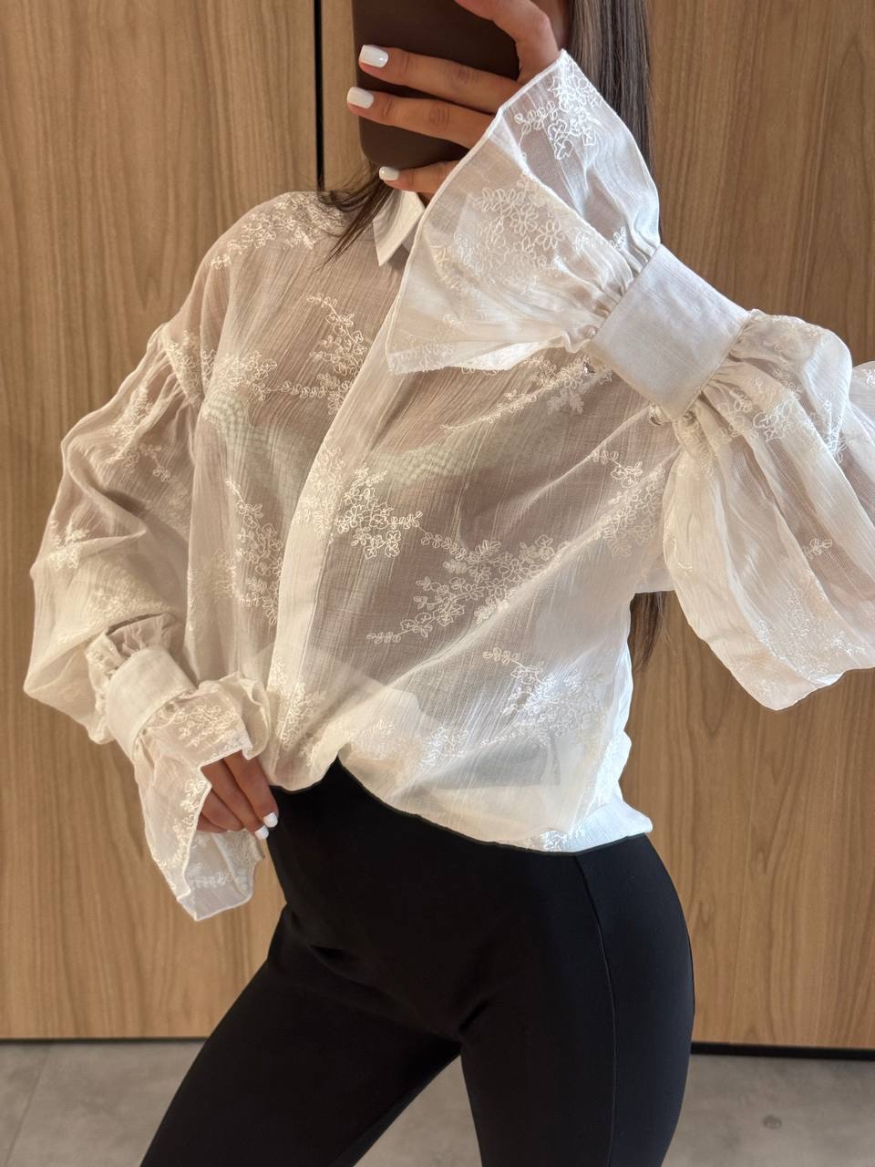 Romantiški ir elegantiški tencel marškiniai